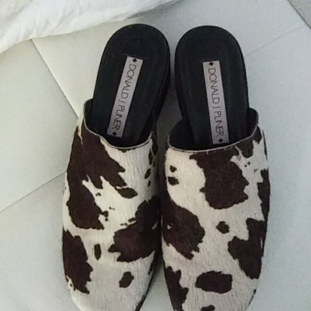 Shoes - Picture 4 of 4